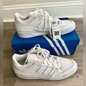 NWT Adidas Forum Low Originals Men’s Sneakers US 10.5 White HQ6827